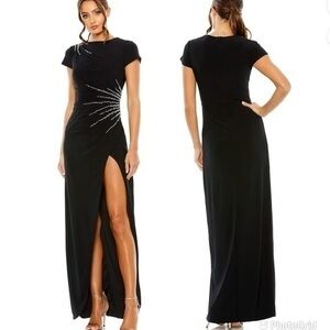 ▶️ MAC DUGGAL ◀️ Thigh Slit Rhinestone Beaded Black Gown